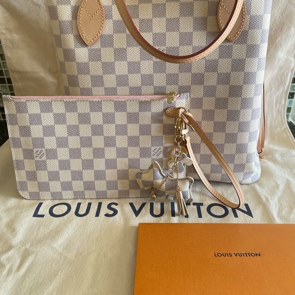 Louis Vuitton Neverfull MM with pouch / Damier Azure / Ballerina pink